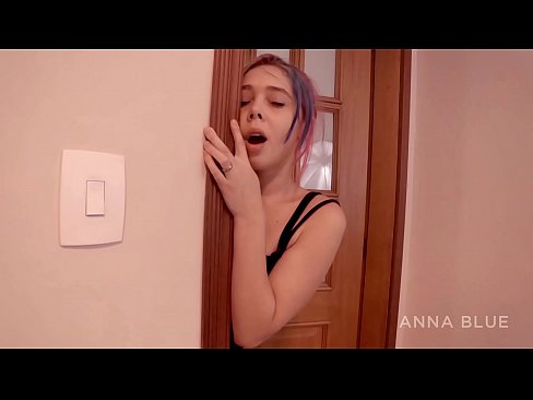 ❤️ Nire anaiarengana itzuli nintzen. Bere neska-lagunarekin sexu harremanak izan nituen. itzulera lesbiana. Azal bideoa %eu.com-full-porner.ruan ❌